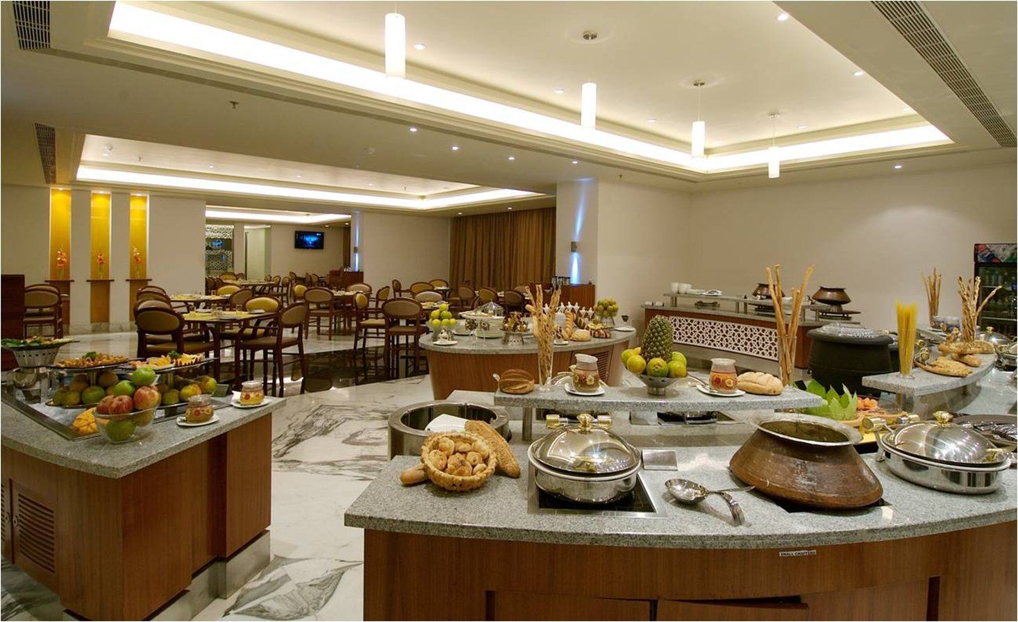 Vivanta Vijayawada, MG Road Restaurante foto